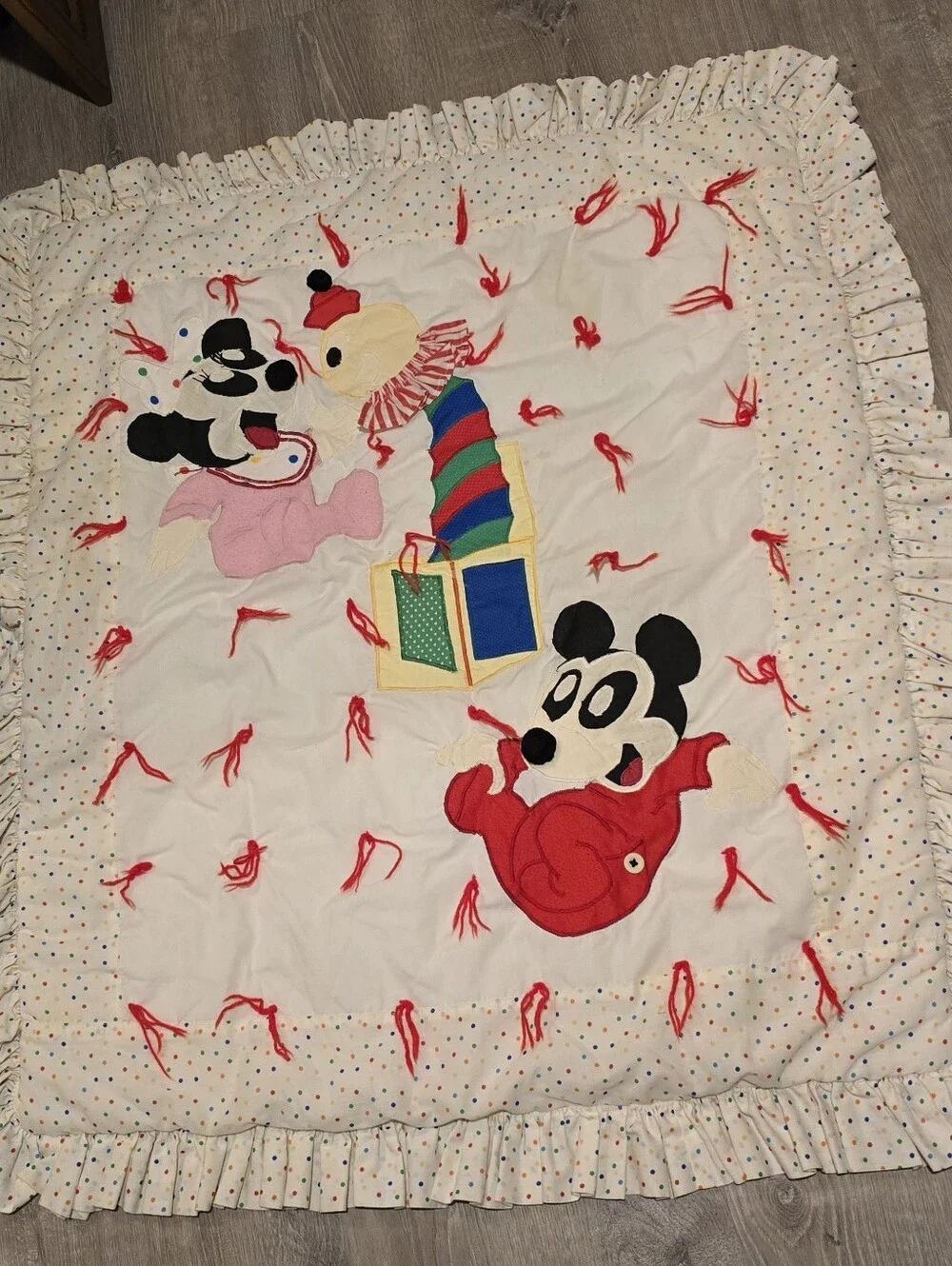 Vintage 80's/90's Disney Baby Mickey & Minnie Jack-in-the-Box Quilted Ruffle Pla